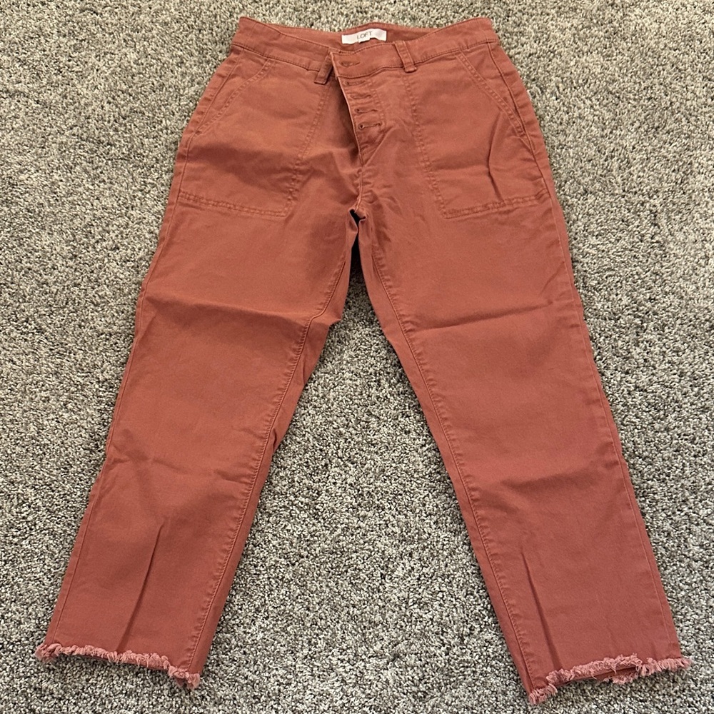 LOFT Utility Frayed Hem Pants 4P